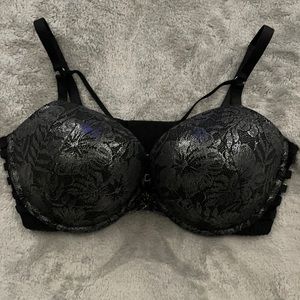 Victoria’s Secret Very Sexy Push Up Bra